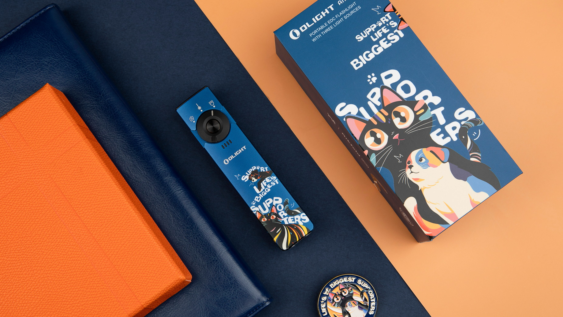Olight 'Support Life's Biggest Supporters' 에디션 EDC 플래시라이트, 고양이 강아지 디자인 휴대용 손전등, 박스 및 핀 세트