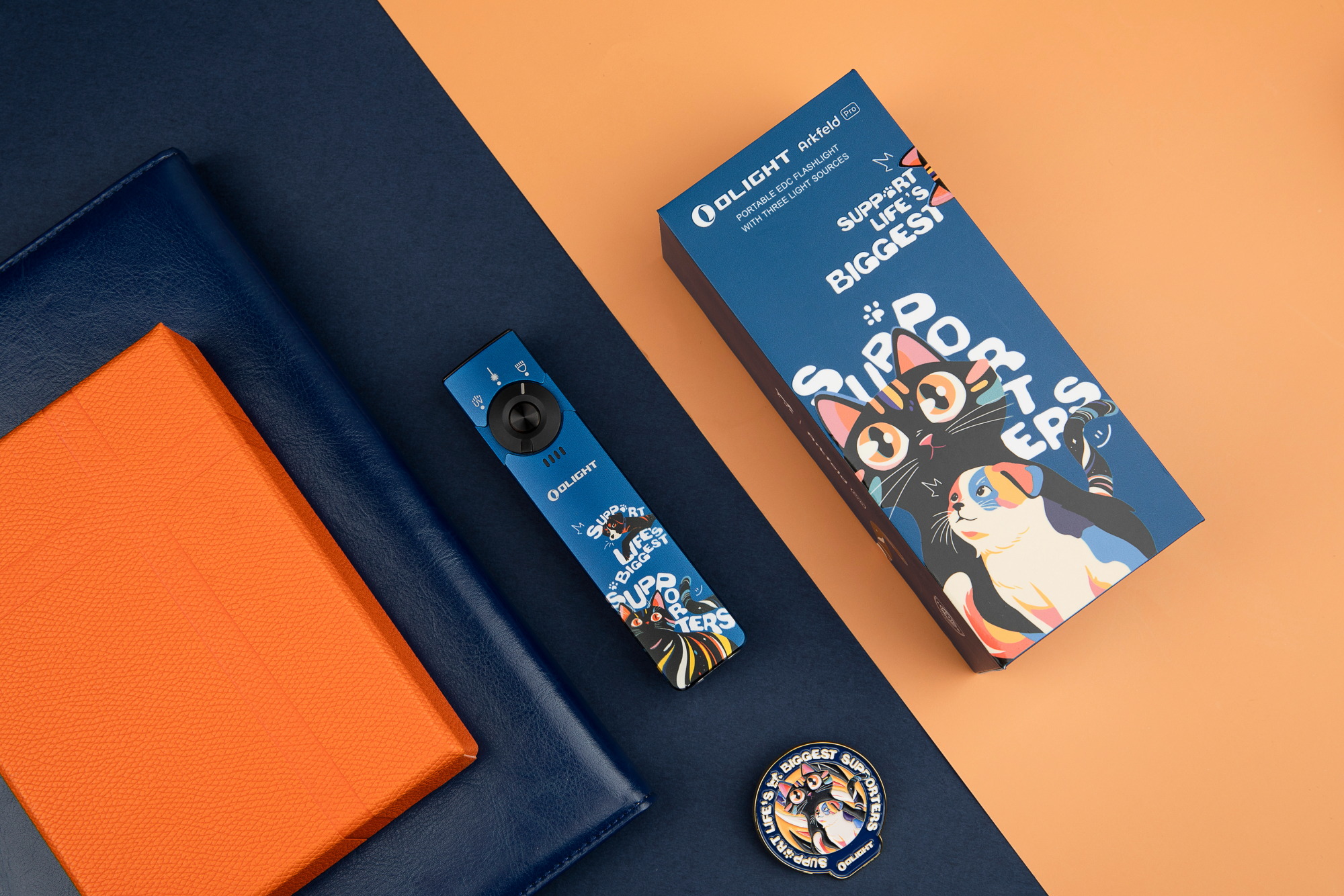 Olight Arkfeld Pro Paw Edition 패키지