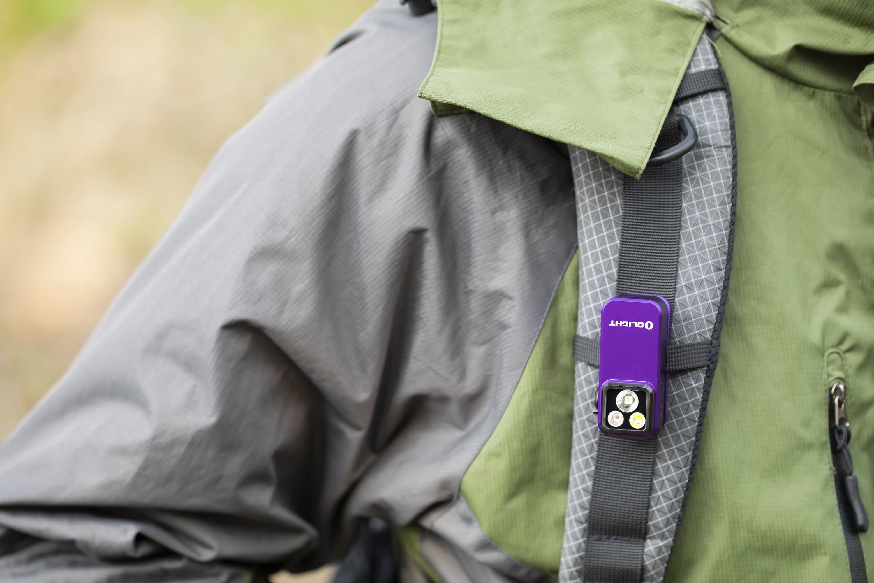 Oclip Pro アウトドア使用イメージ