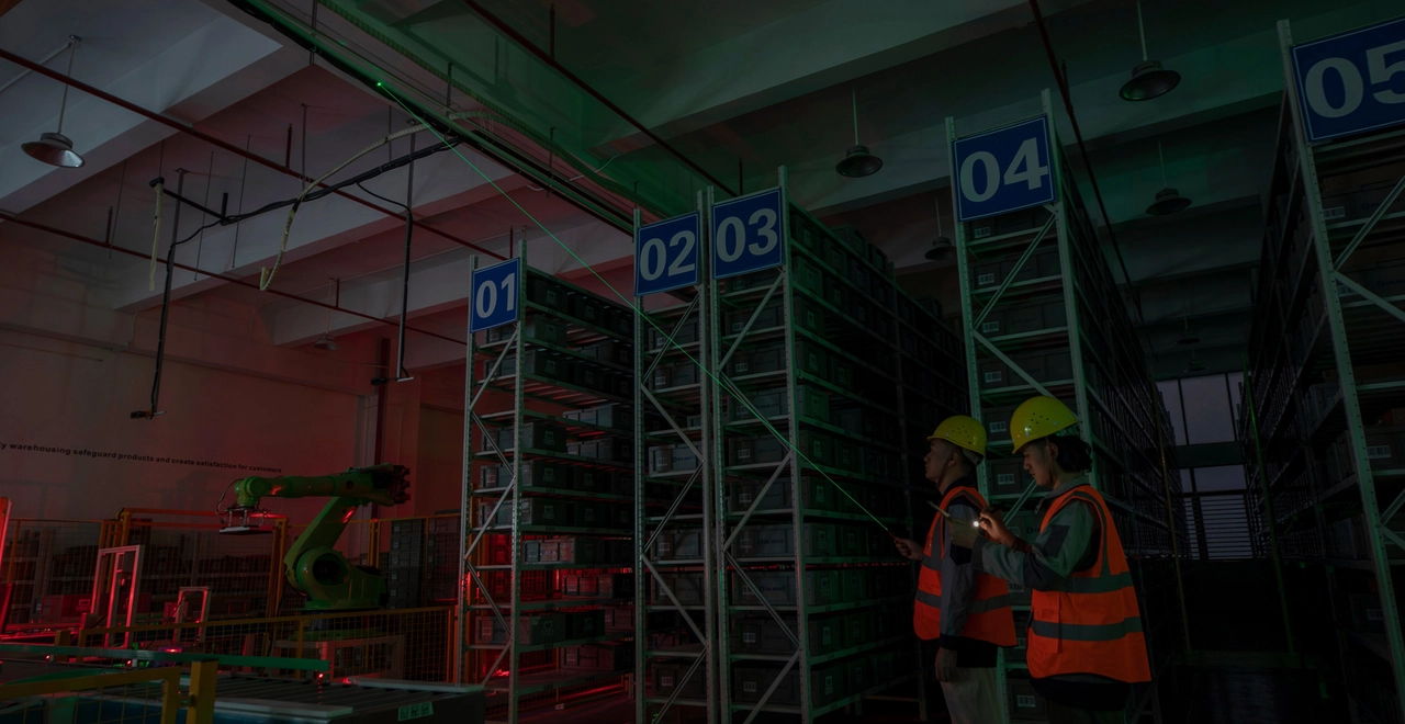 O'Pen 3 pencil LED torch 4-in-1 design