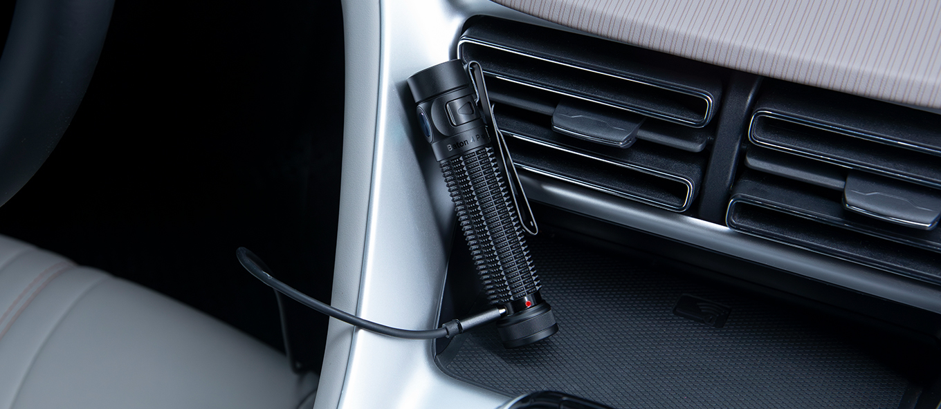 Lampe torche rechargeable Baton 4 Pro