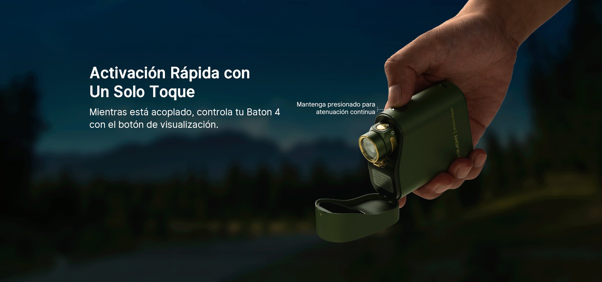 Linterna Olight Baton 4 en estuche de carga verde