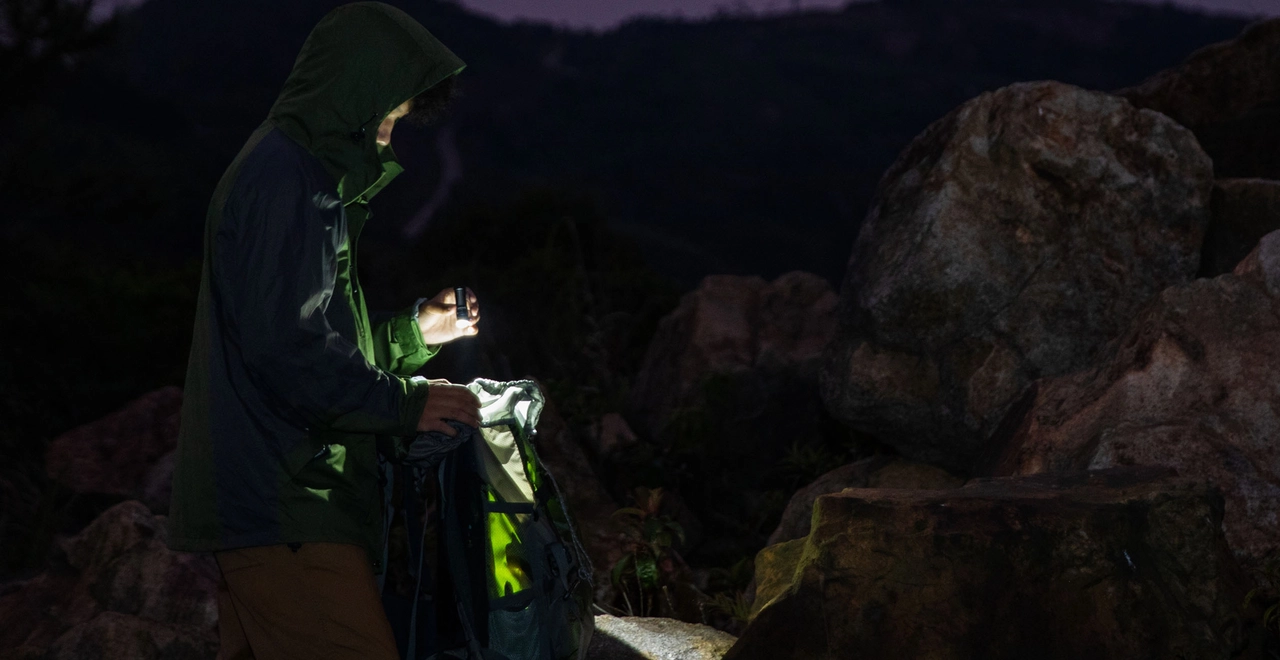 Baton 4 Powerful EDC Flashlight