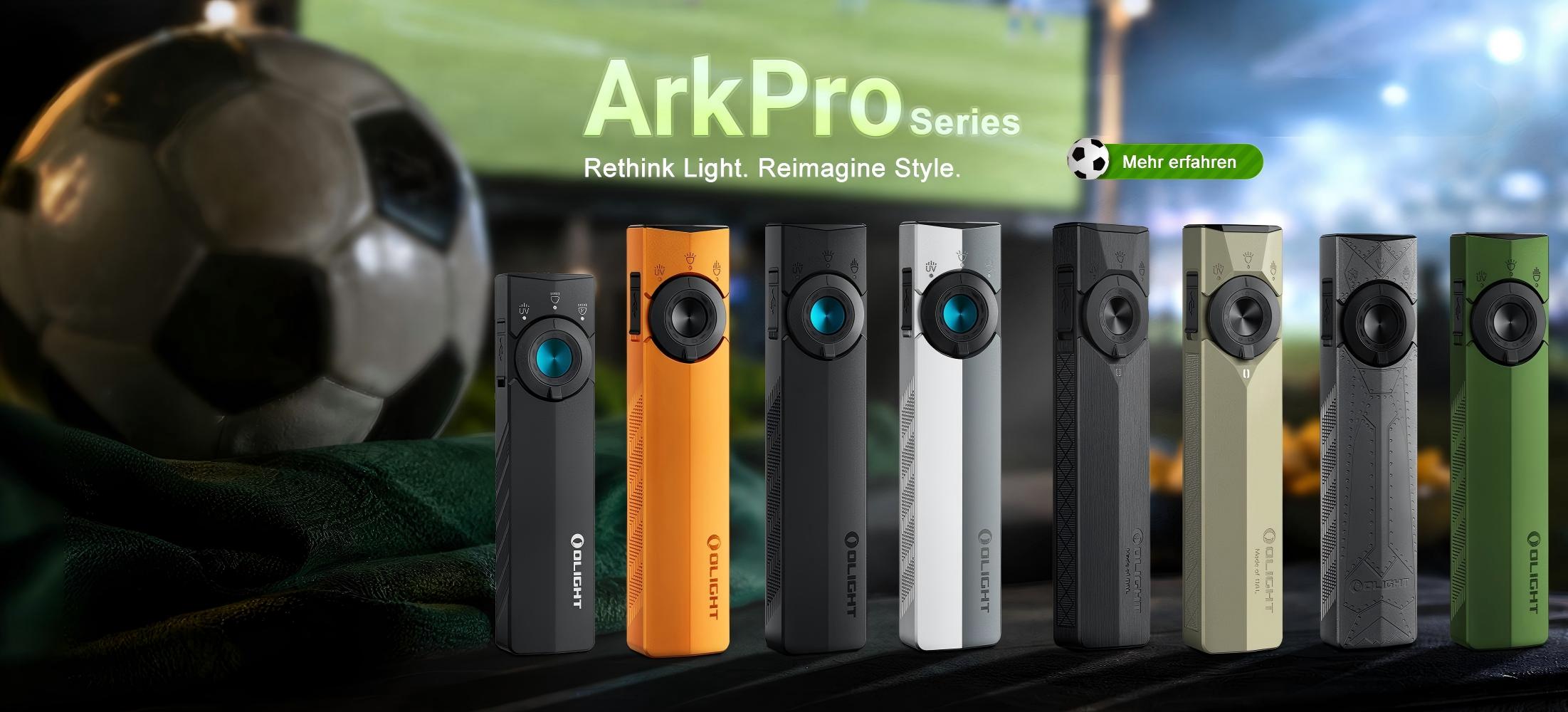 Olight Arkfeld Pro Taschenlampen in verschiedenen Farben auf einem Felsen am Strand f&uuml;r den Olight Summer Sale.