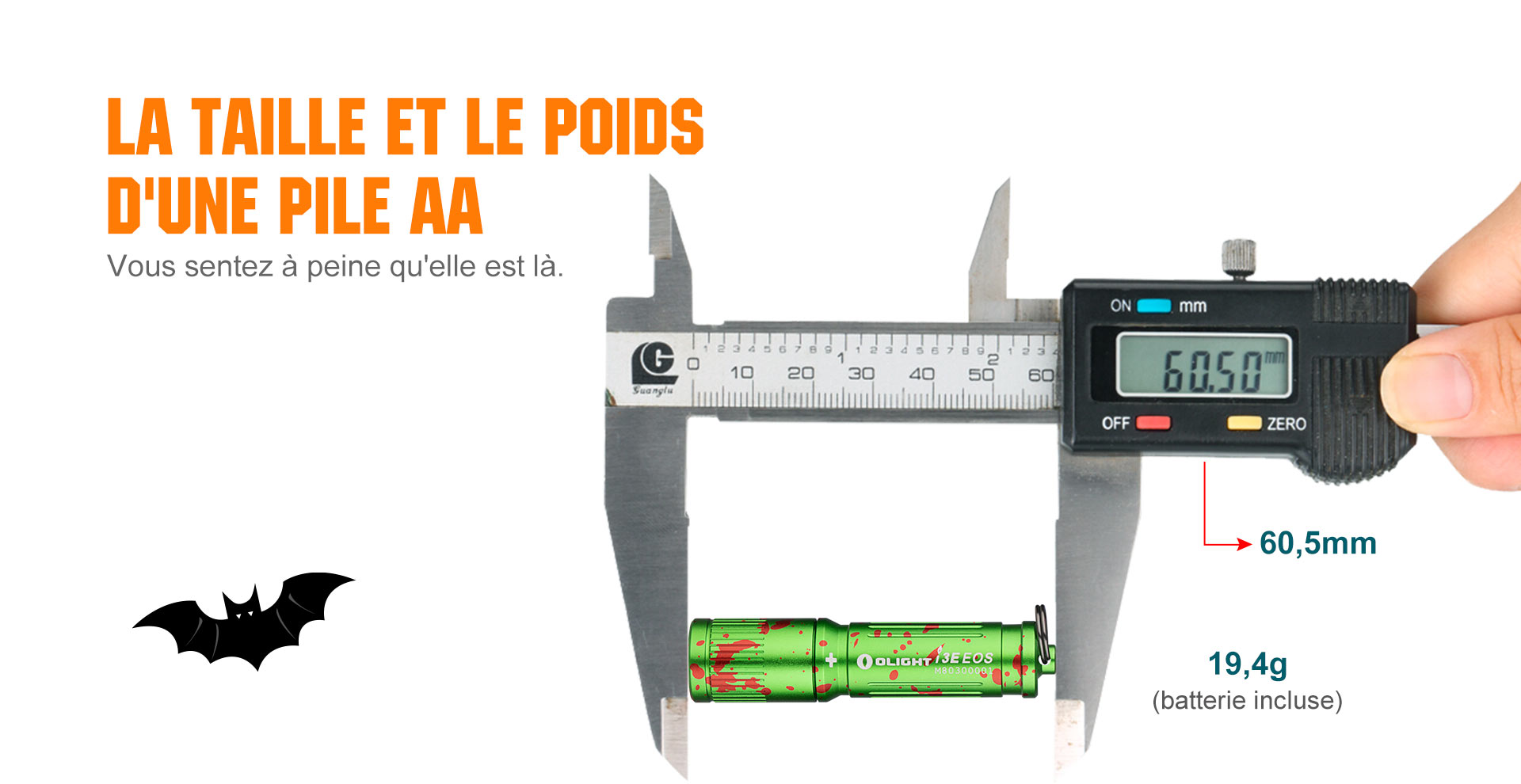 Mini lampe torche porte-cl&eacute;s Olight i3E EOS mesur&eacute;e au pied &agrave; coulisse