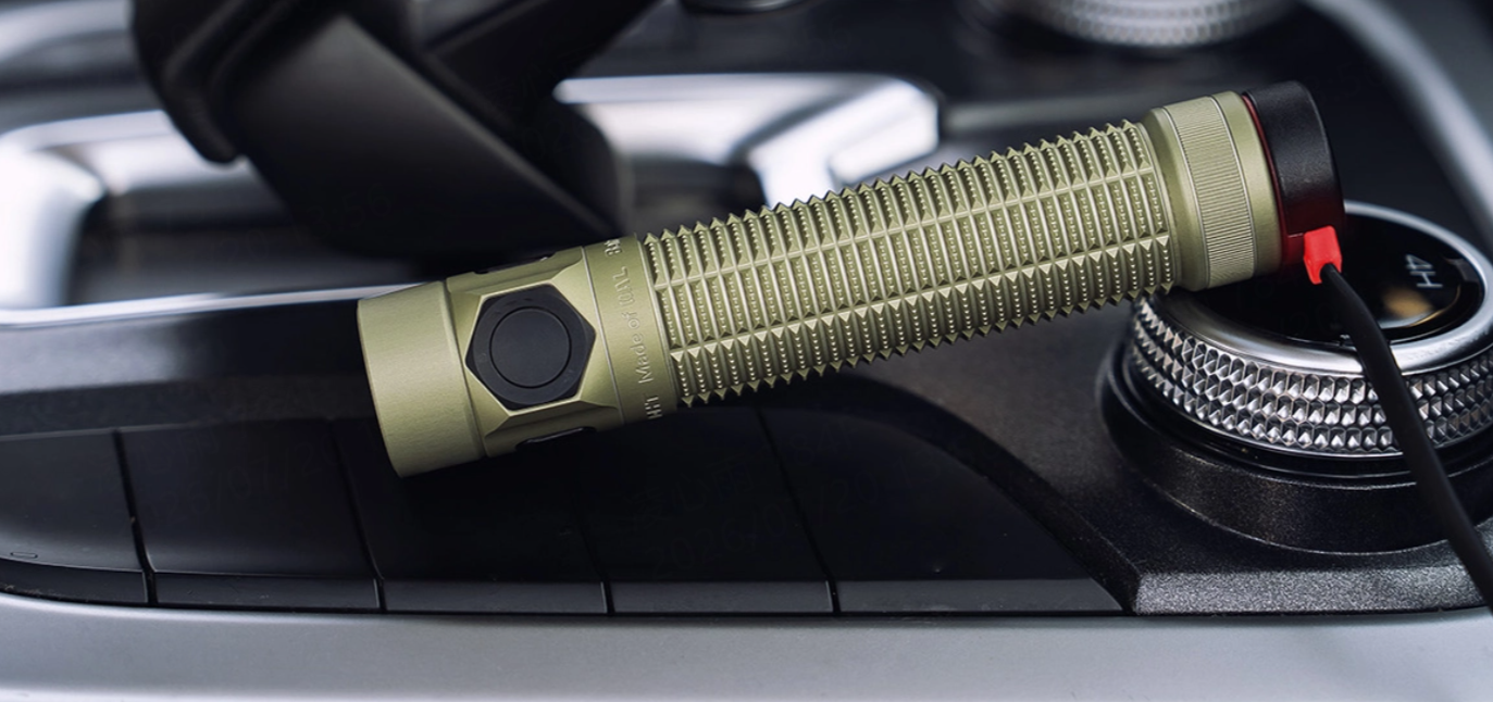 Olight Baton 4 Pro
