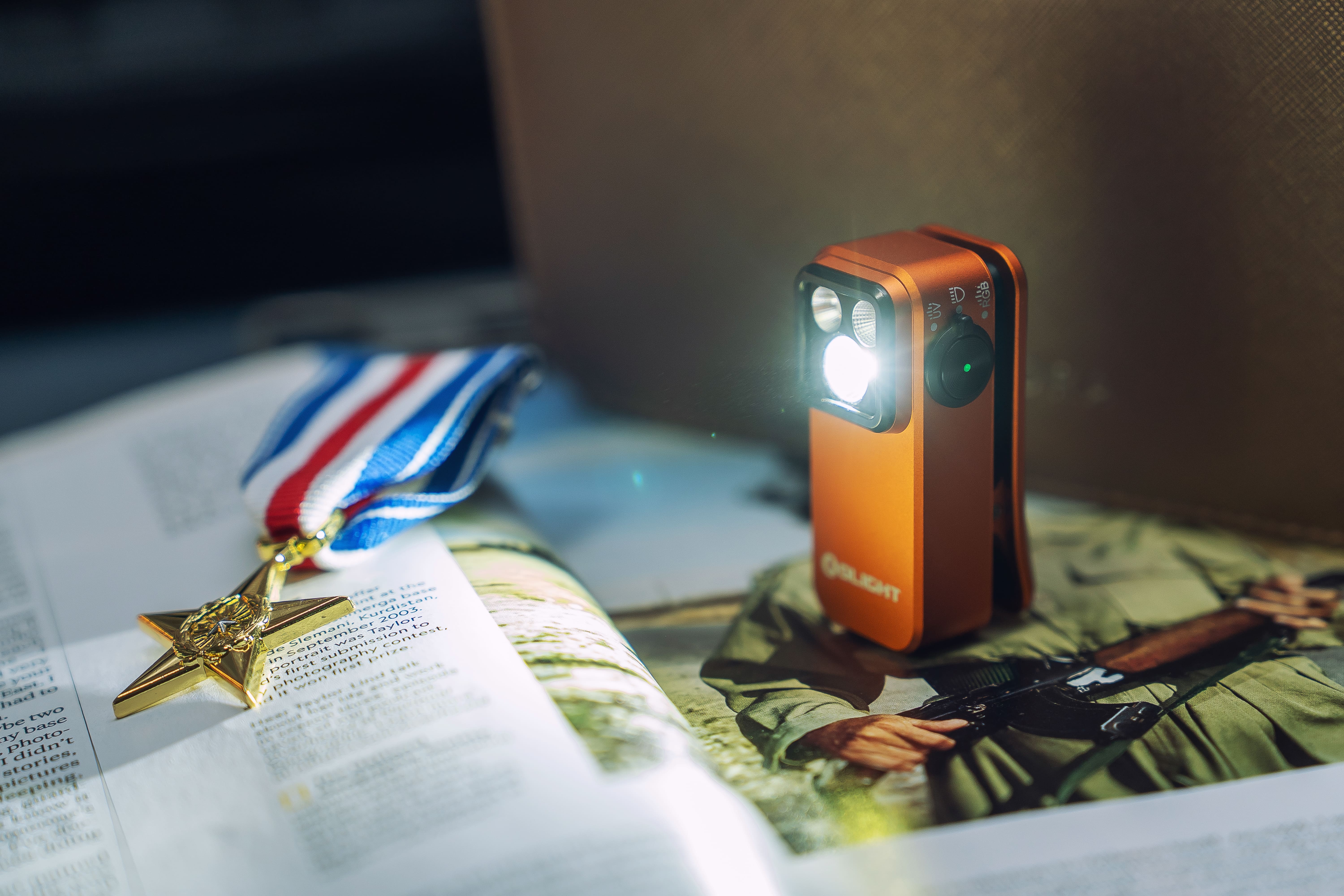 Oclip Pro Clip-on Flashlight