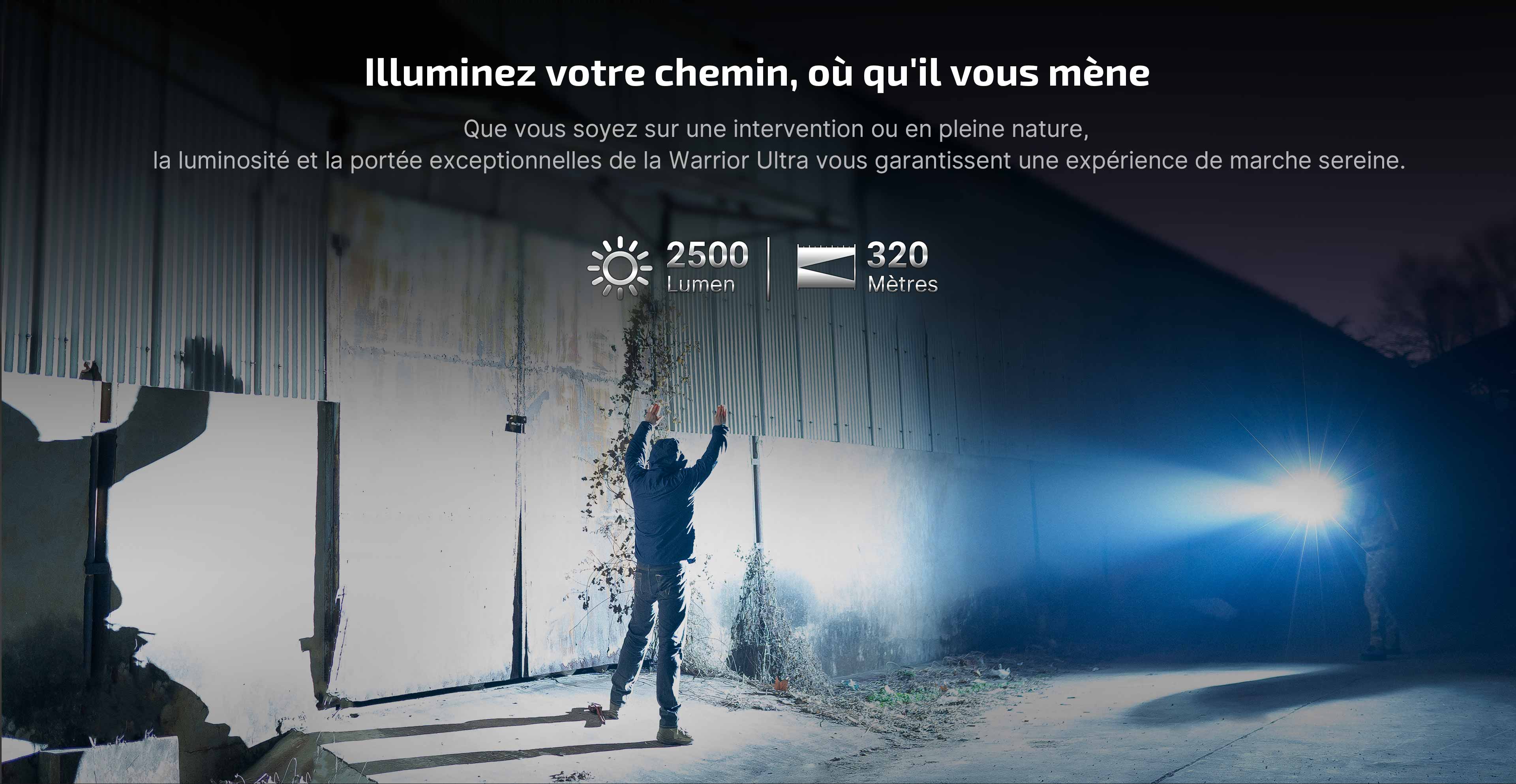 Olight Warrior Ultra illuminant un mur &agrave; longue port&eacute;e